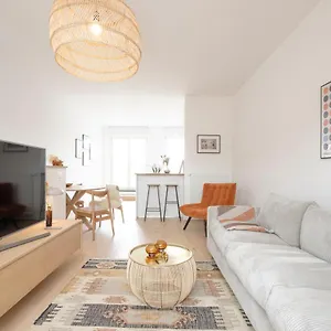 https://the-good-flats.brusselshotelsbook.com